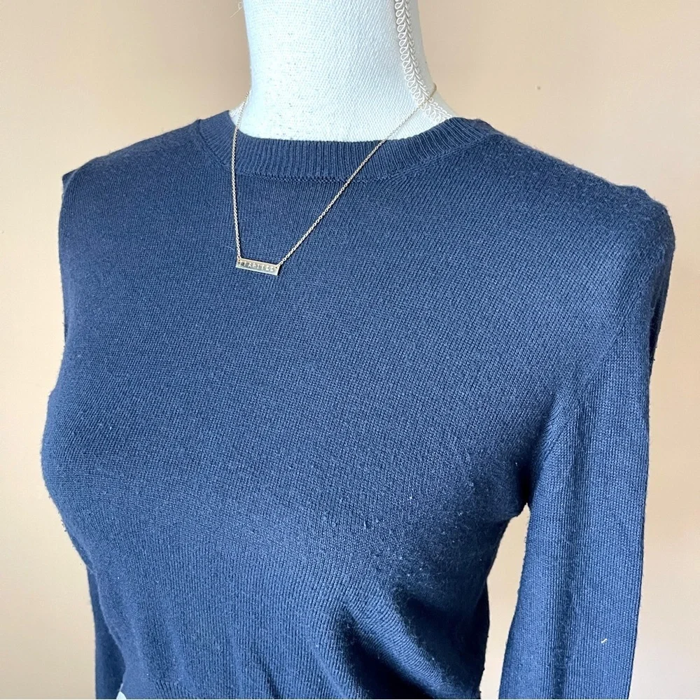 BRANDY MELVILLE | Navy Blue Cropped Knit Sweater Sz OS - Picture 3 of 6